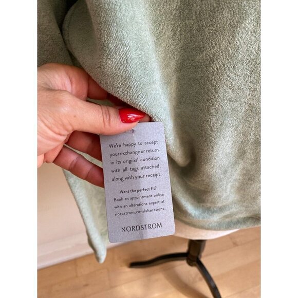 𝅺WAYF Bnwot Women Green Terry Hooded Sweater Sz Small - Picture 5 of 8